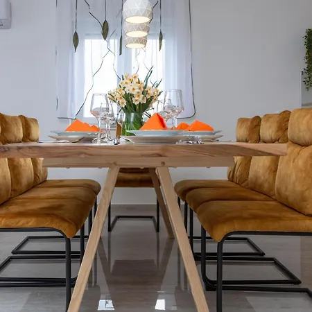 Luxury With Terrace Castel